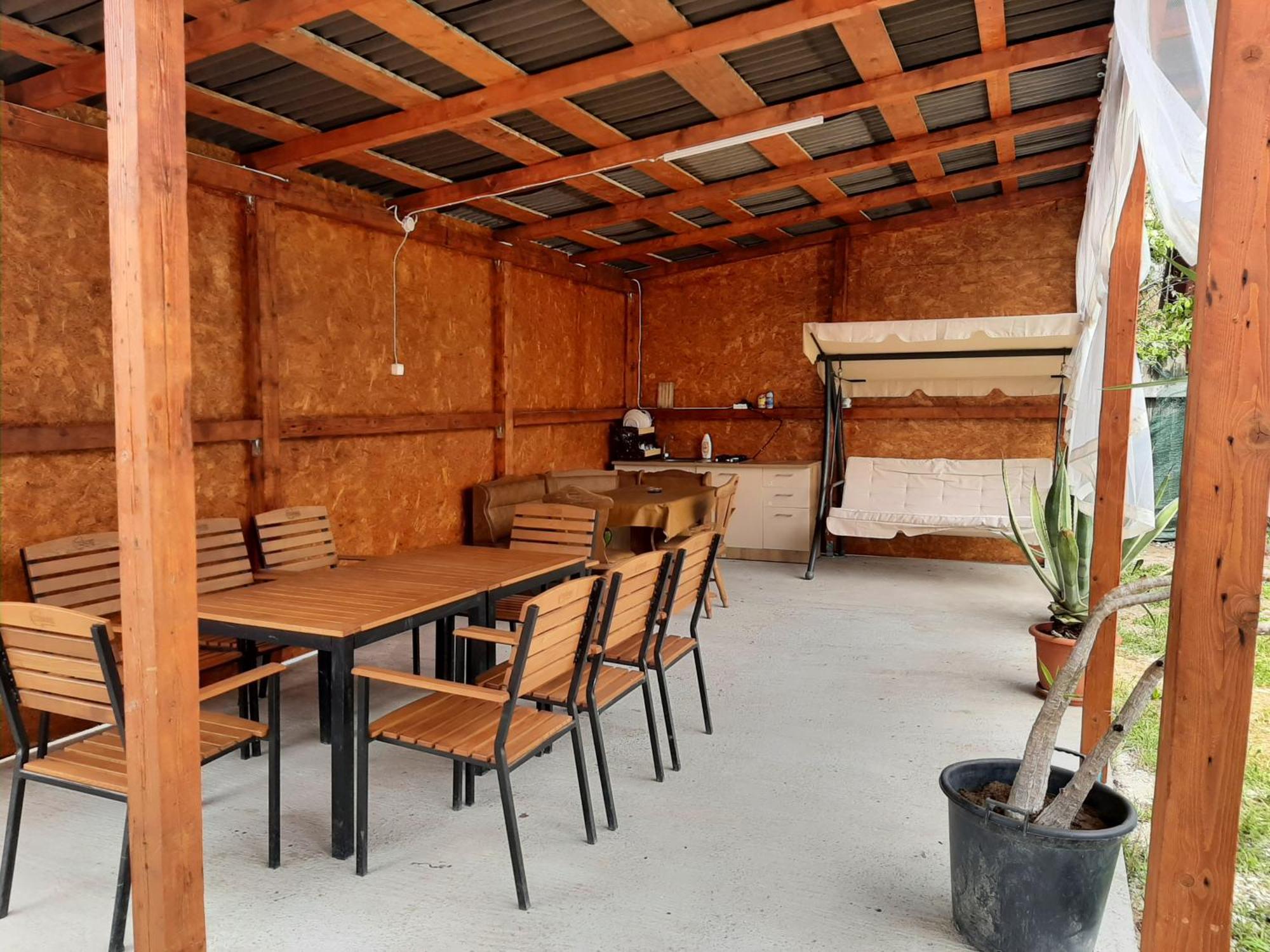 Отель Casa Orhideea Костинешти Экстерьер фото
