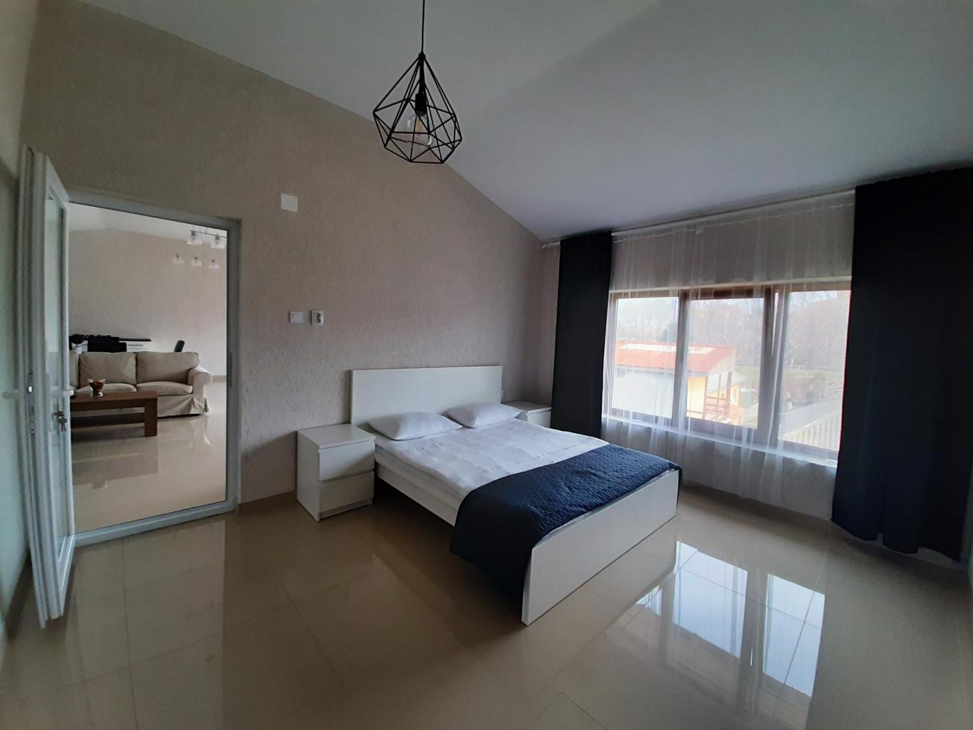Отель Casa Orhideea Костинешти Экстерьер фото