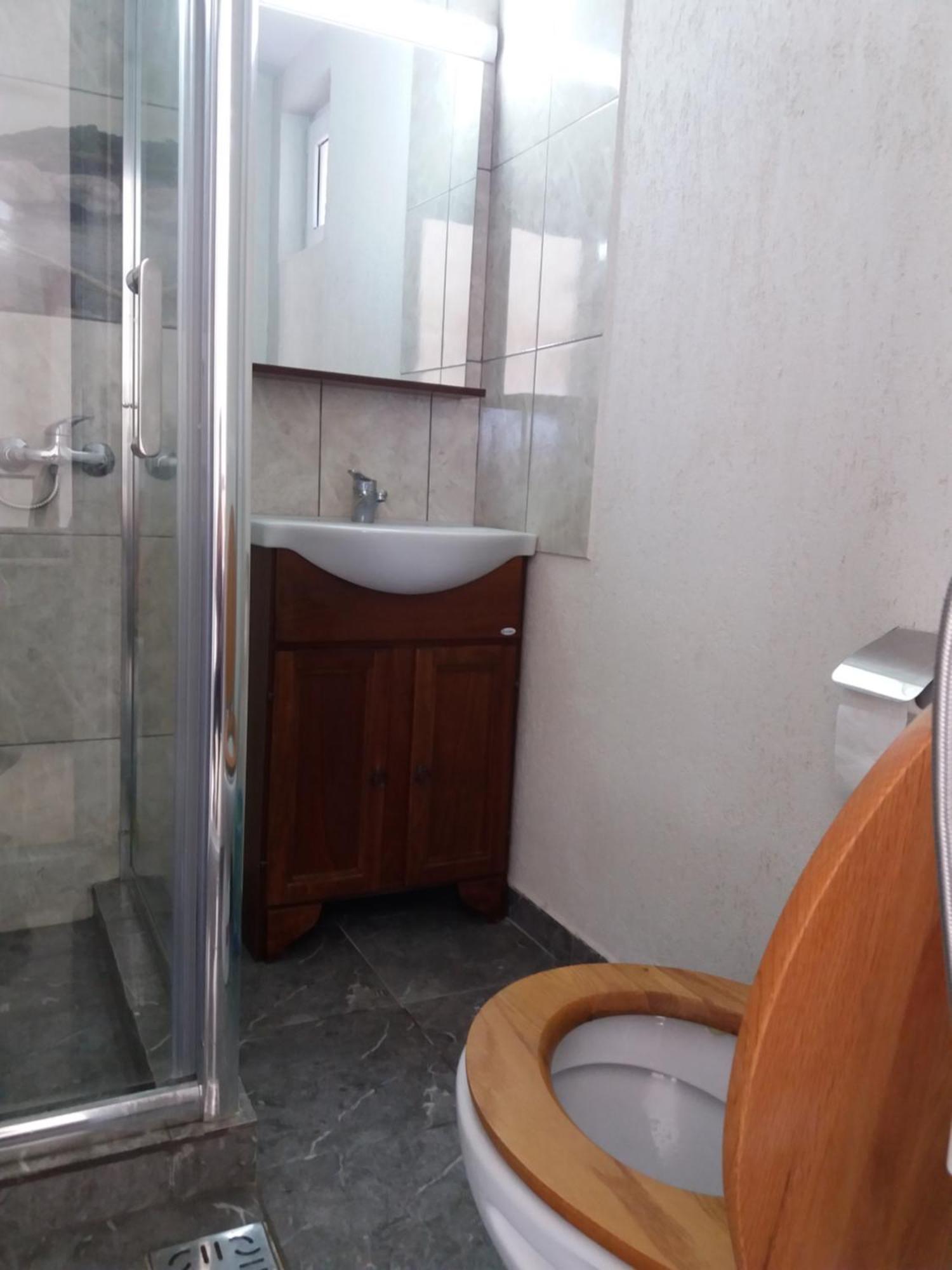 Отель Casa Orhideea Костинешти Экстерьер фото
